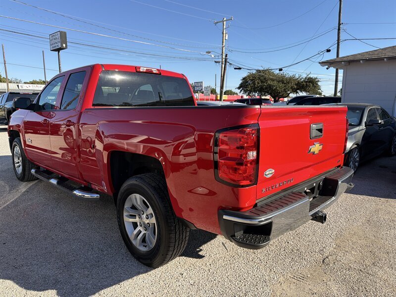 2019 Chevrolet Silverado 1500 LD LT   - Photo 3 - Lewisville, TX 75057