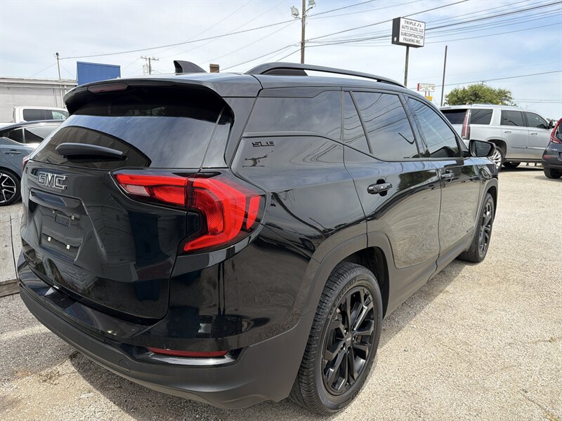 2020 GMC Terrain SLE   - Photo 4 - Lewisville, TX 75057