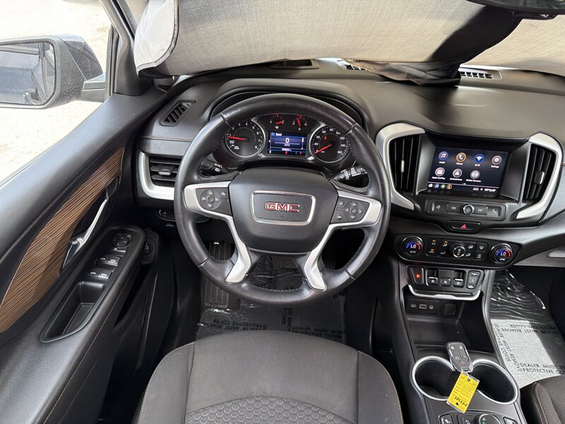 2020 GMC Terrain SLE   - Photo 11 - Lewisville, TX 75057