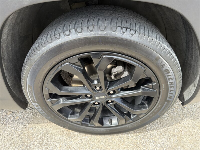 2020 GMC Terrain SLE   - Photo 24 - Lewisville, TX 75057