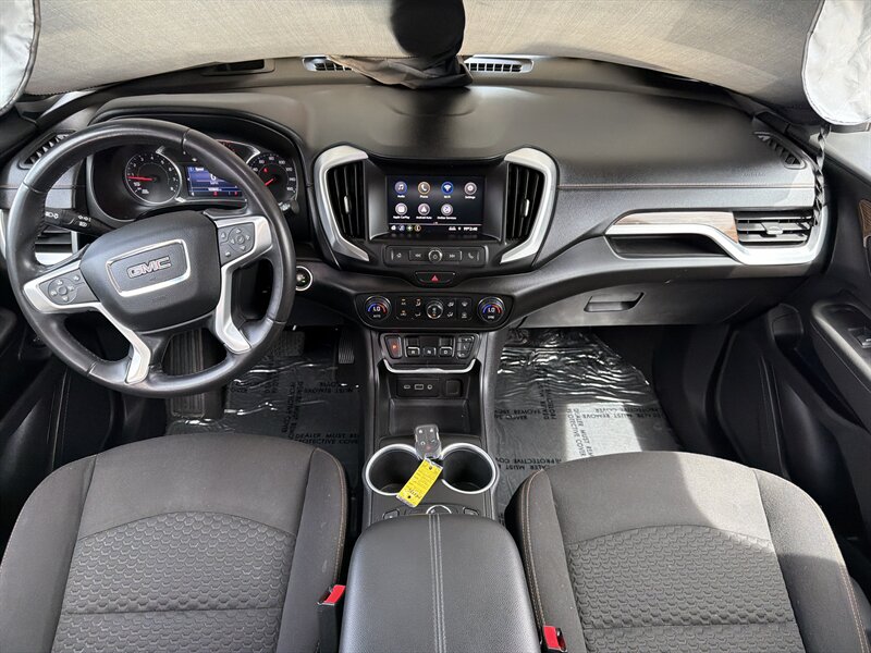 2020 GMC Terrain SLE   - Photo 9 - Lewisville, TX 75057