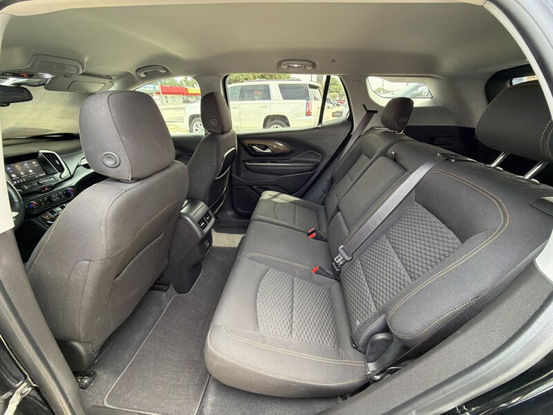 2020 GMC Terrain SLE   - Photo 8 - Lewisville, TX 75057