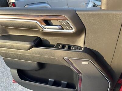 2023 GMC Sierra 1500 SLT   - Photo 22 - Lewisville, TX 75057