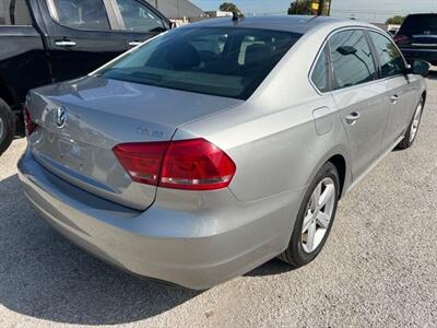 2014 Volkswagen Passat 1.8T SE   - Photo 4 - Lewisville, TX 75057
