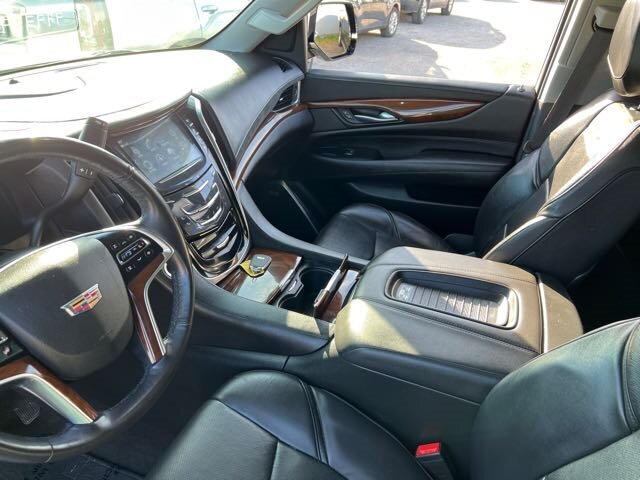 2018 Cadillac Escalade ESV Premium Luxury photo