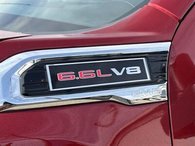 2020 GMC Sierra 2500 Denali   - Photo 32 - Lewisville, TX 75057