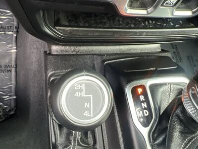 2021 Jeep Wrangler Unlimited Sahara   - Photo 17 - Lewisville, TX 75057