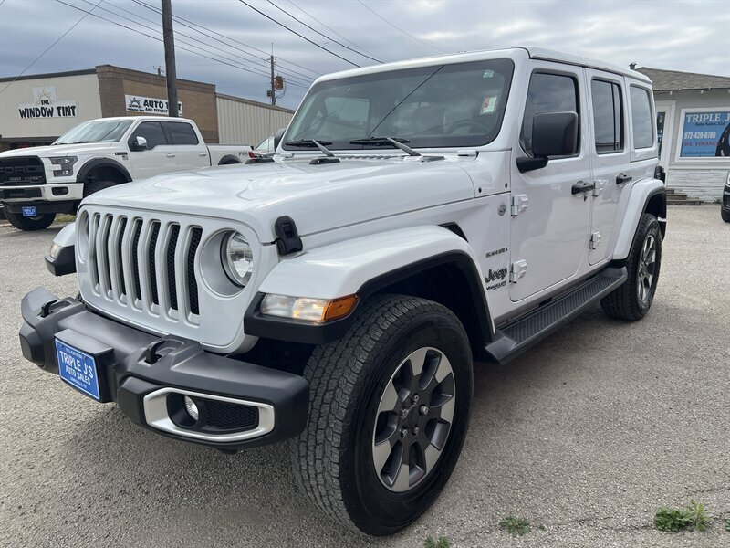 2021 Jeep Wrangler Sahara   - Photo 2 - Lewisville, TX 75057