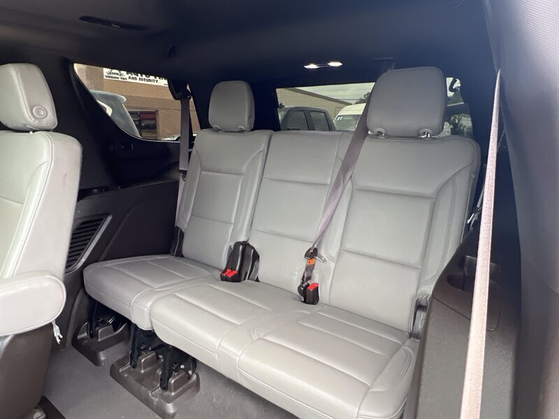 2022 Chevrolet Tahoe LT   - Photo 11 - Lewisville, TX 75057