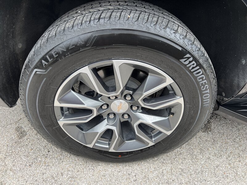 2022 Chevrolet Tahoe LT   - Photo 35 - Lewisville, TX 75057