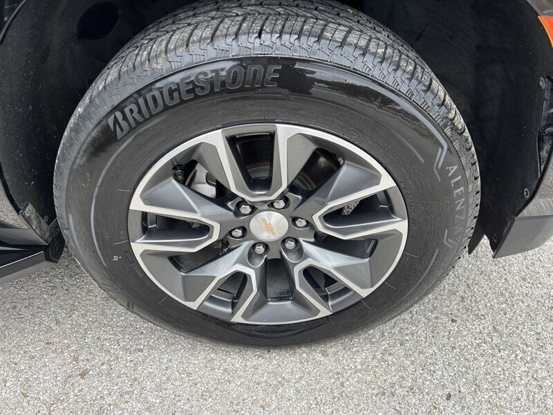 2022 Chevrolet Tahoe LT   - Photo 36 - Lewisville, TX 75057