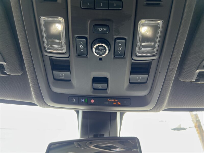 2022 Chevrolet Tahoe LT   - Photo 23 - Lewisville, TX 75057