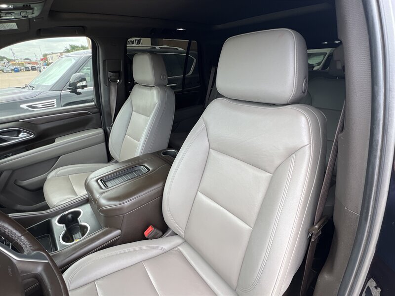 2022 Chevrolet Tahoe LT   - Photo 25 - Lewisville, TX 75057