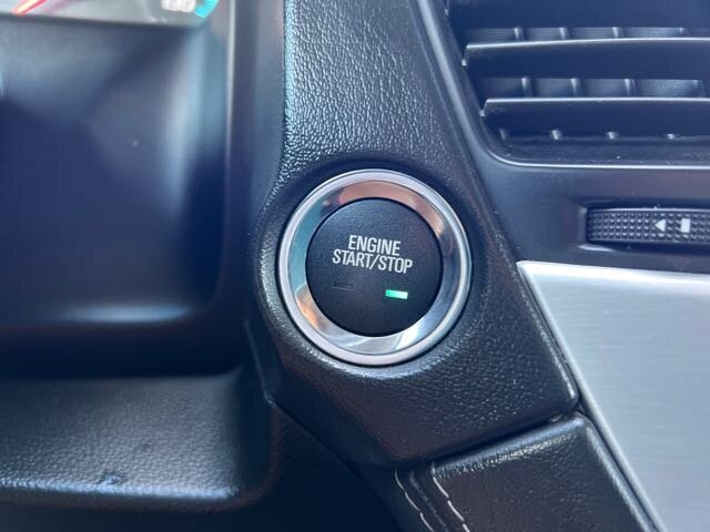2017 GMC Yukon SLT   - Photo 18 - Lewisville, TX 75057