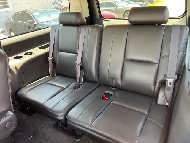 2014 Cadillac Escalade ESV Premium   - Photo 10 - Lewisville, TX 75057