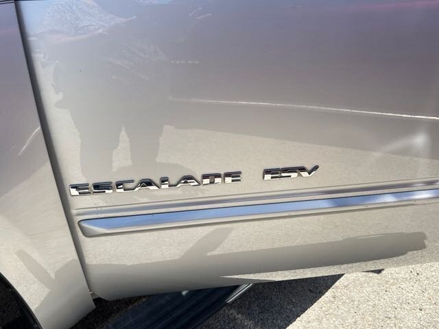 2014 Cadillac Escalade ESV Premium   - Photo 30 - Lewisville, TX 75057
