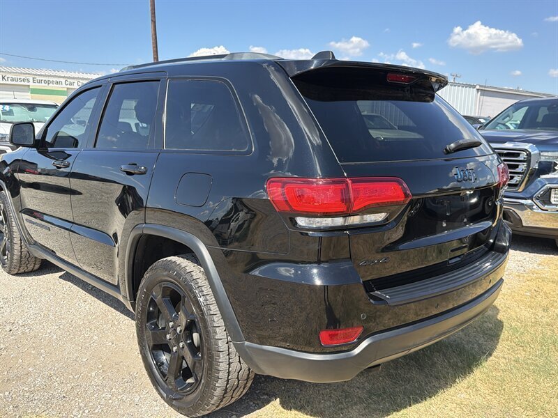 2018 Jeep Grand Cherokee Upland   - Photo 3 - Lewisville, TX 75057