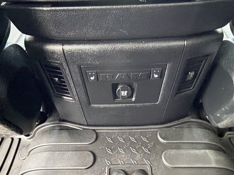 2018 RAM 2500 Laramie   - Photo 12 - Lewisville, TX 75057