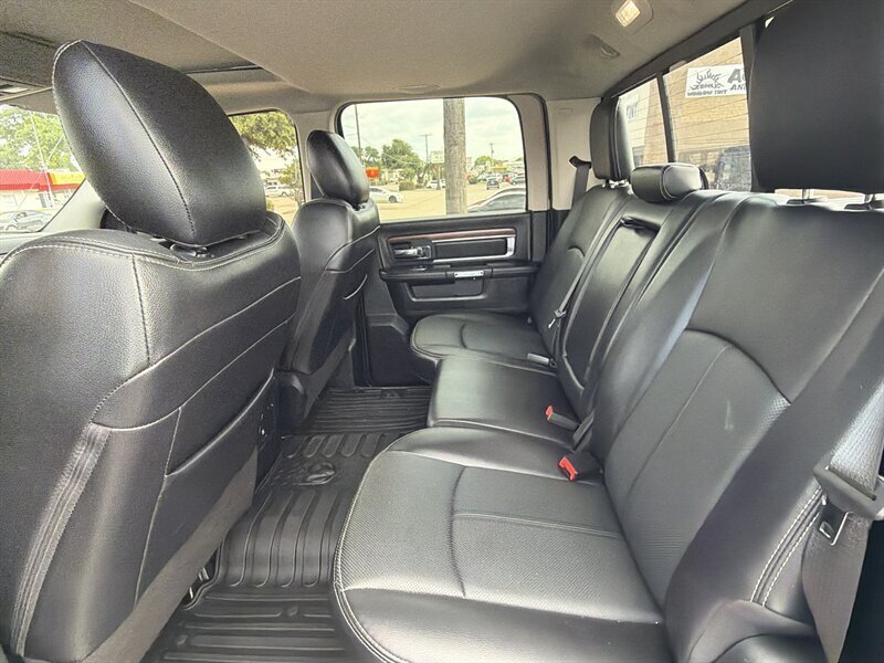 2018 RAM 2500 Laramie   - Photo 11 - Lewisville, TX 75057