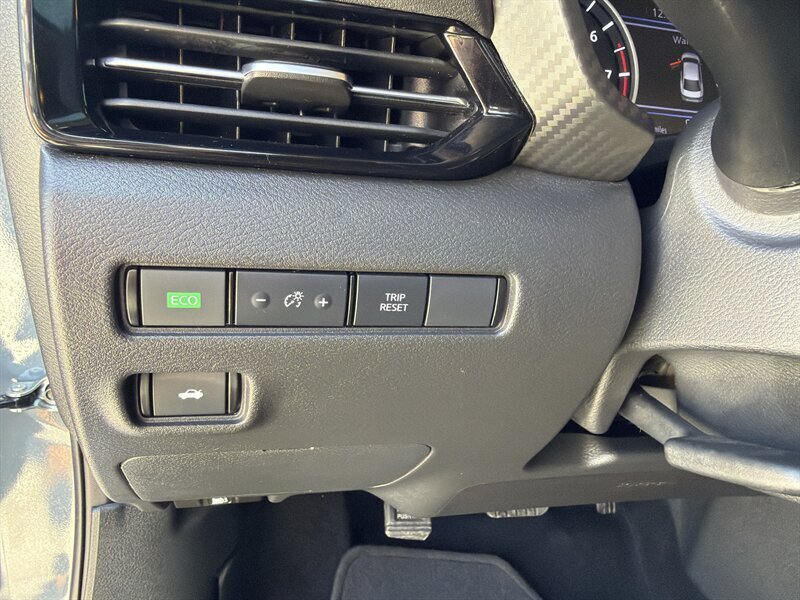 2024 Nissan Sentra SR   - Photo 17 - Lewisville, TX 75057
