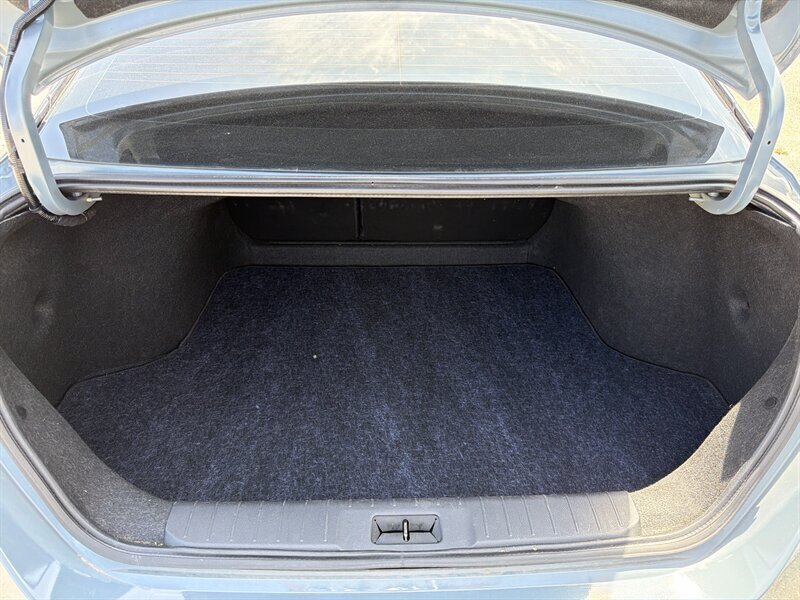 2024 Nissan Sentra SR   - Photo 8 - Lewisville, TX 75057