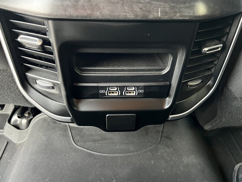 2023 RAM 2500 Big Horn   - Photo 9 - Lewisville, TX 75057
