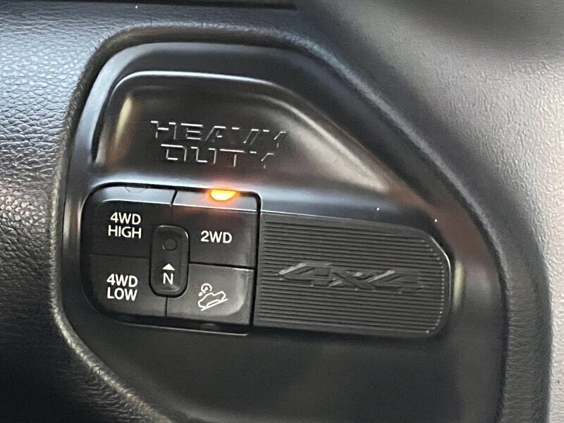2023 RAM 2500 Big Horn   - Photo 15 - Lewisville, TX 75057