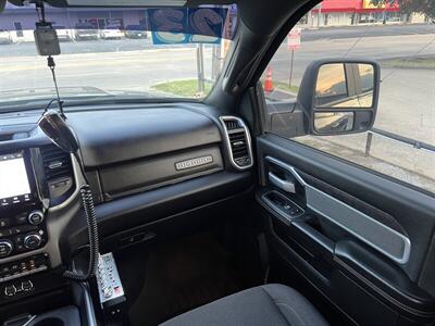 2023 RAM 2500 Big Horn   - Photo 14 - Lewisville, TX 75057