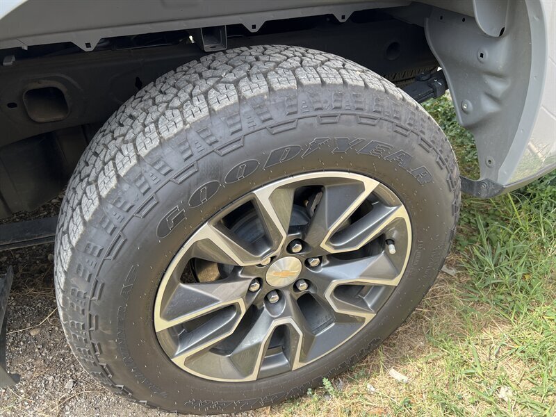 2024 Chevrolet Silverado 1500 LT   - Photo 27 - Lewisville, TX 75057