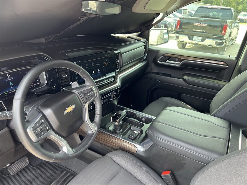 2024 Chevrolet Silverado 1500 LT   - Photo 20 - Lewisville, TX 75057