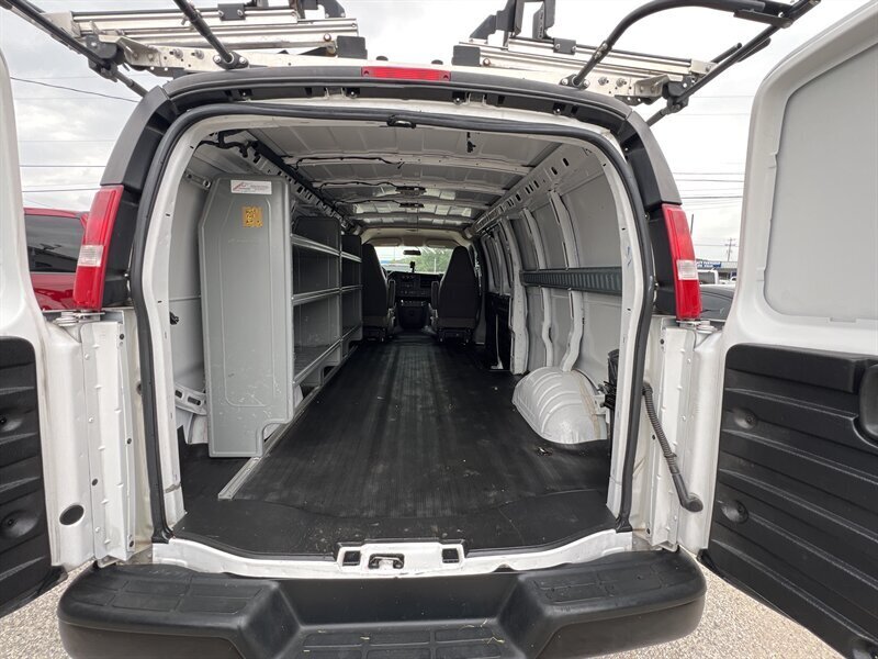 2021 Chevrolet Express 2500   - Photo 10 - Lewisville, TX 75057