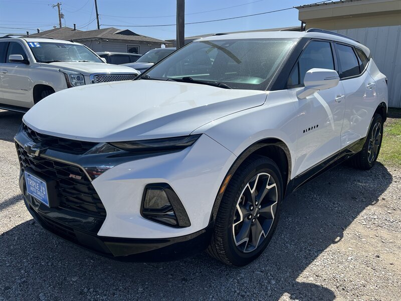 2019 Chevrolet Blazer RS   - Photo 2 - Lewisville, TX 75057