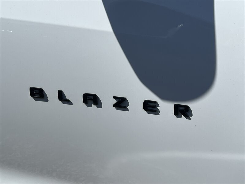 2019 Chevrolet Blazer RS   - Photo 41 - Lewisville, TX 75057