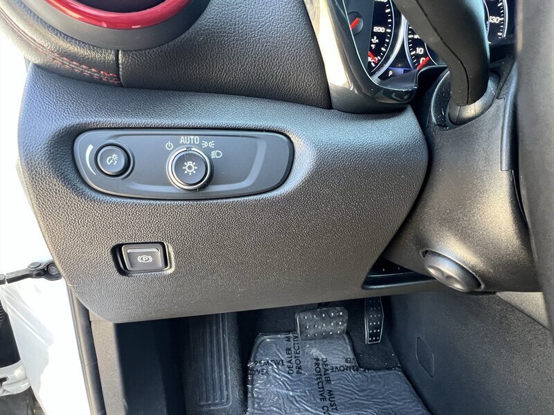 2019 Chevrolet Blazer RS   - Photo 29 - Lewisville, TX 75057