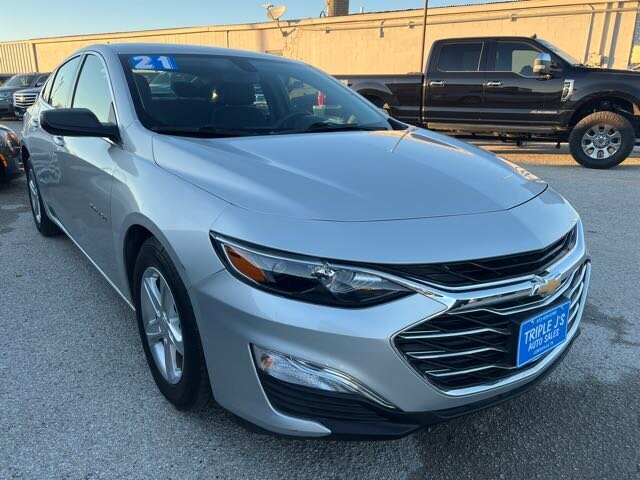 2021 Chevrolet Malibu LS   - Photo 1 - Lewisville, TX 75057