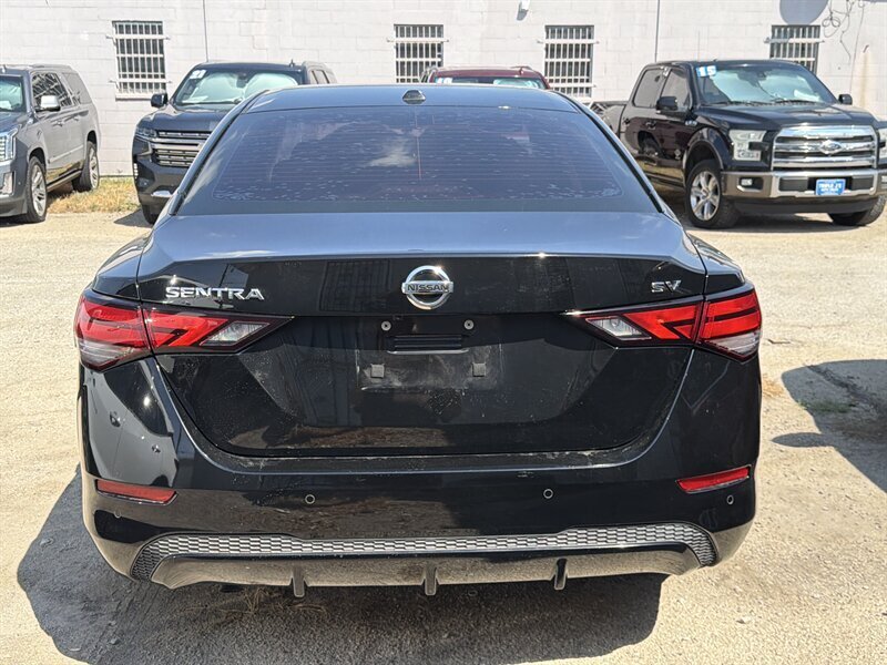 2022 Nissan Sentra SV   - Photo 5 - Lewisville, TX 75057