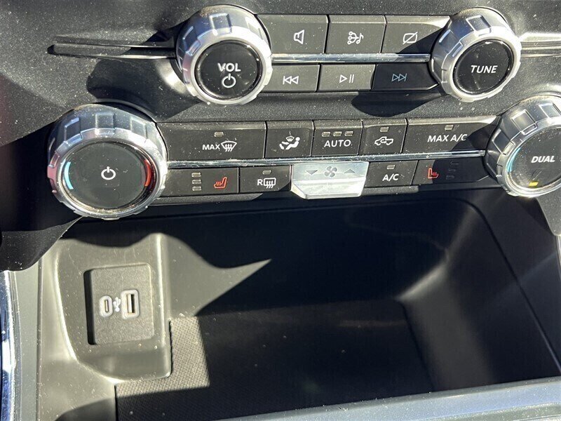 2023 Ford F-150 XLT   - Photo 22 - Lewisville, TX 75057
