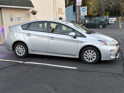 2015 Toyota Prius Plug-in Hybrid   - Photo 2 - Mine Hill, NJ 07803
