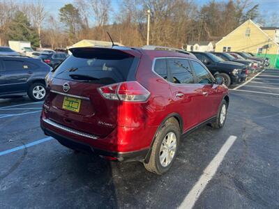 2015 Nissan Rogue SV   - Photo 4 - Mine Hill, NJ 07803