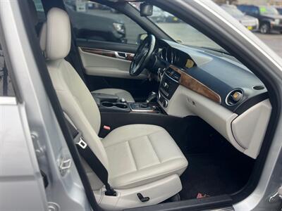 2012 Mercedes-Benz C 300 Sport 4MATIC   - Photo 15 - Mine Hill, NJ 07803