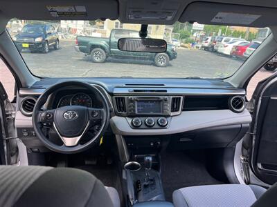 2015 Toyota RAV4 LE   - Photo 14 - Mine Hill, NJ 07803