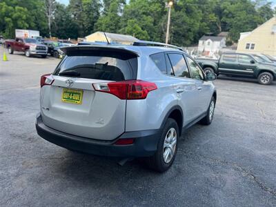 2015 Toyota RAV4 LE   - Photo 4 - Mine Hill, NJ 07803