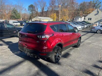 2018 Ford Escape SE   - Photo 4 - Mine Hill, NJ 07803