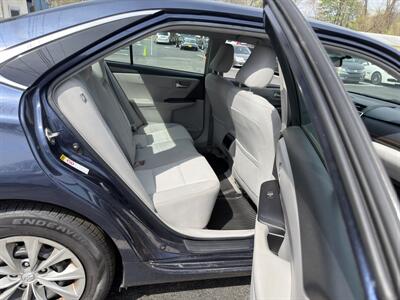 2016 Toyota Camry LE   - Photo 14 - Mine Hill, NJ 07803