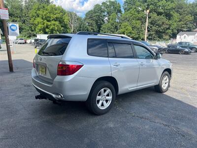 2010 Toyota Highlander SE   - Photo 4 - Mine Hill, NJ 07803