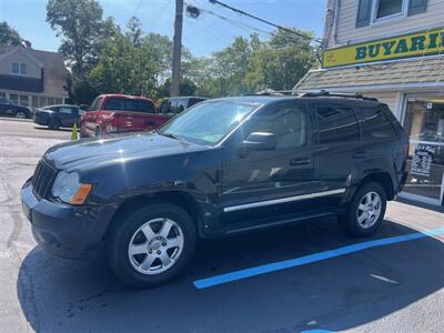 2010 Jeep Grand Cherokee Laredo   - Photo 9 - Mine Hill, NJ 07803