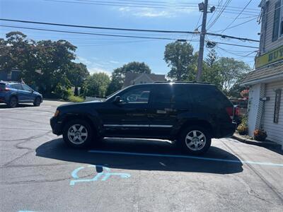 2010 Jeep Grand Cherokee Laredo   - Photo 7 - Mine Hill, NJ 07803