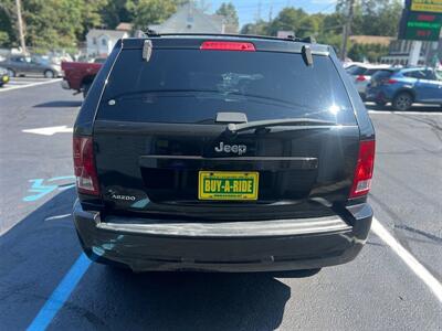 2010 Jeep Grand Cherokee Laredo   - Photo 5 - Mine Hill, NJ 07803