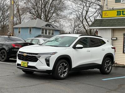 2025 Chevrolet Trax LT   - Photo 8 - Mine Hill, NJ 07803