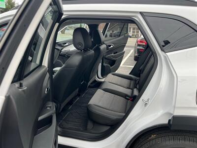 2025 Chevrolet Trax LT   - Photo 12 - Mine Hill, NJ 07803